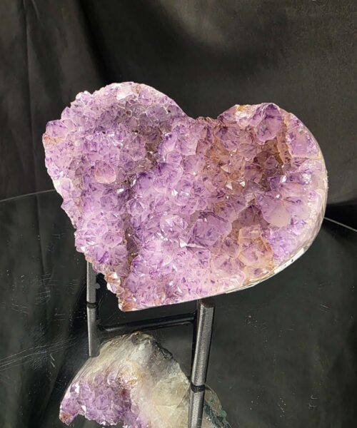 Large Amethyst Heart on Stand 21 Purple Quartz Geode Crystal Gift 921g - H11.5xW13xD7cm - Image 8