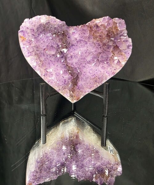 Large Amethyst Heart on Stand 21 Purple Quartz Geode Crystal Gift 921g - H11.5xW13xD7cm - Image 2