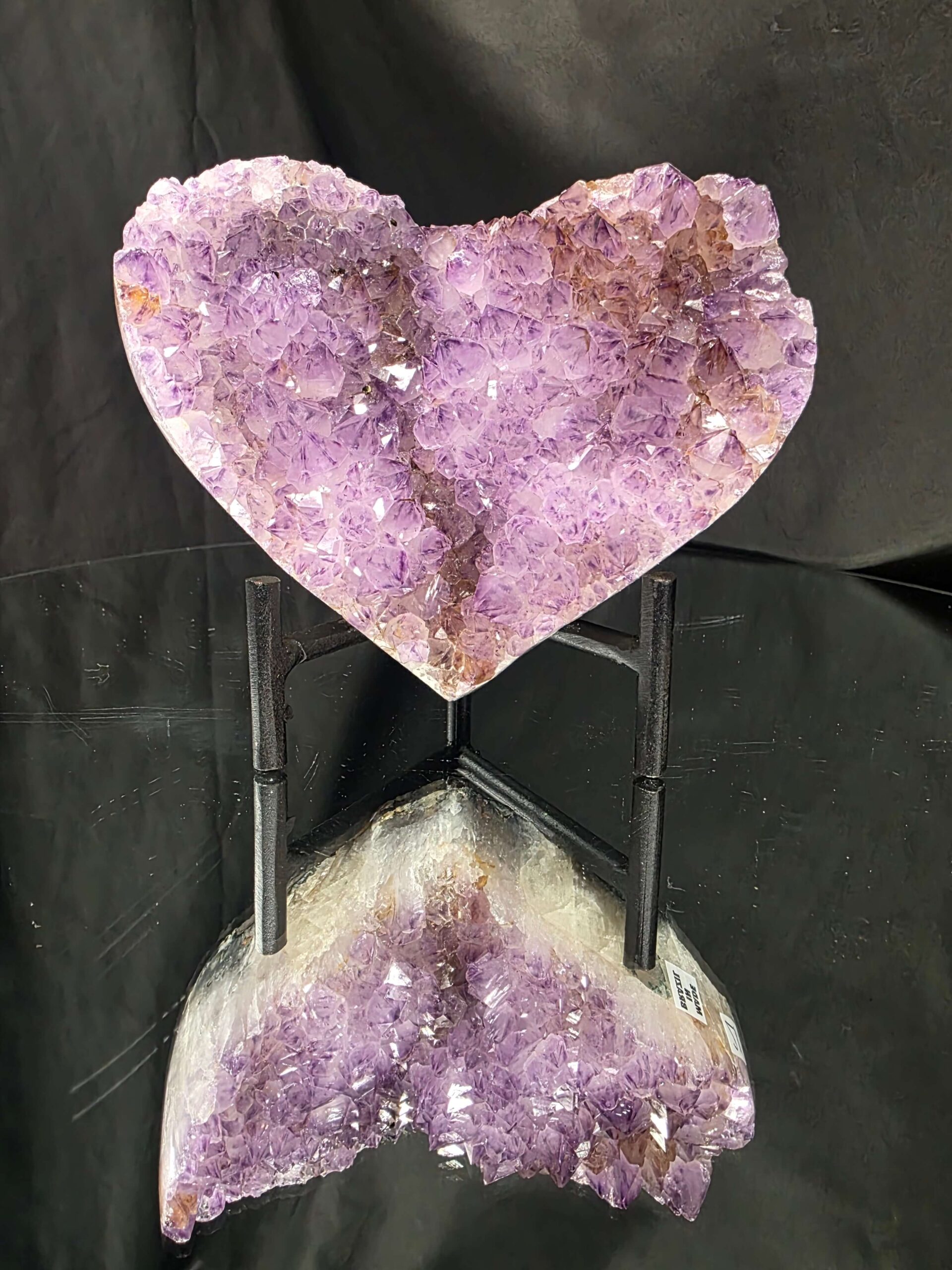 Large Amethyst Heart on Stand 21 Purple Quartz Geode Crystal Gift 921g - H11.5xW13xD7cm - Image 2
