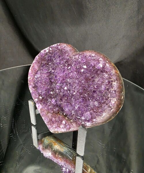 Amethyst Heart on Stand 3 Purple Quartz Geode Crystal Gift 571g - H11xW12xD6cm - Image 10