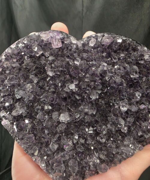 Amethyst Heart on Stand 6 Purple Quartz Geode Crystal Gift 591g - H12xW14xD6cm - Image 4