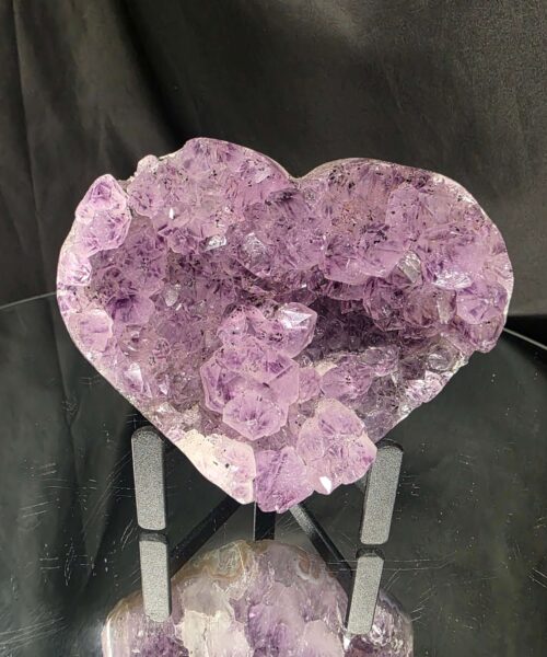 Amethyst Heart on Stand 7 Purple Quartz Geode Crystal Gift 881g - H12xW12xD6cm - Image 10