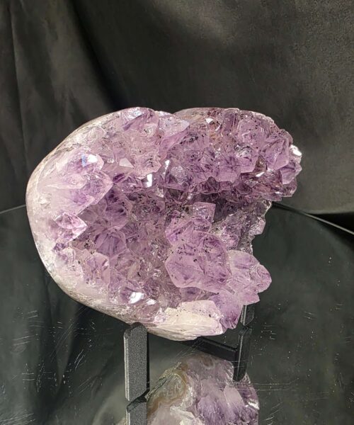 Amethyst Heart on Stand 7 Purple Quartz Geode Crystal Gift 881g - H12xW12xD6cm - Image 9