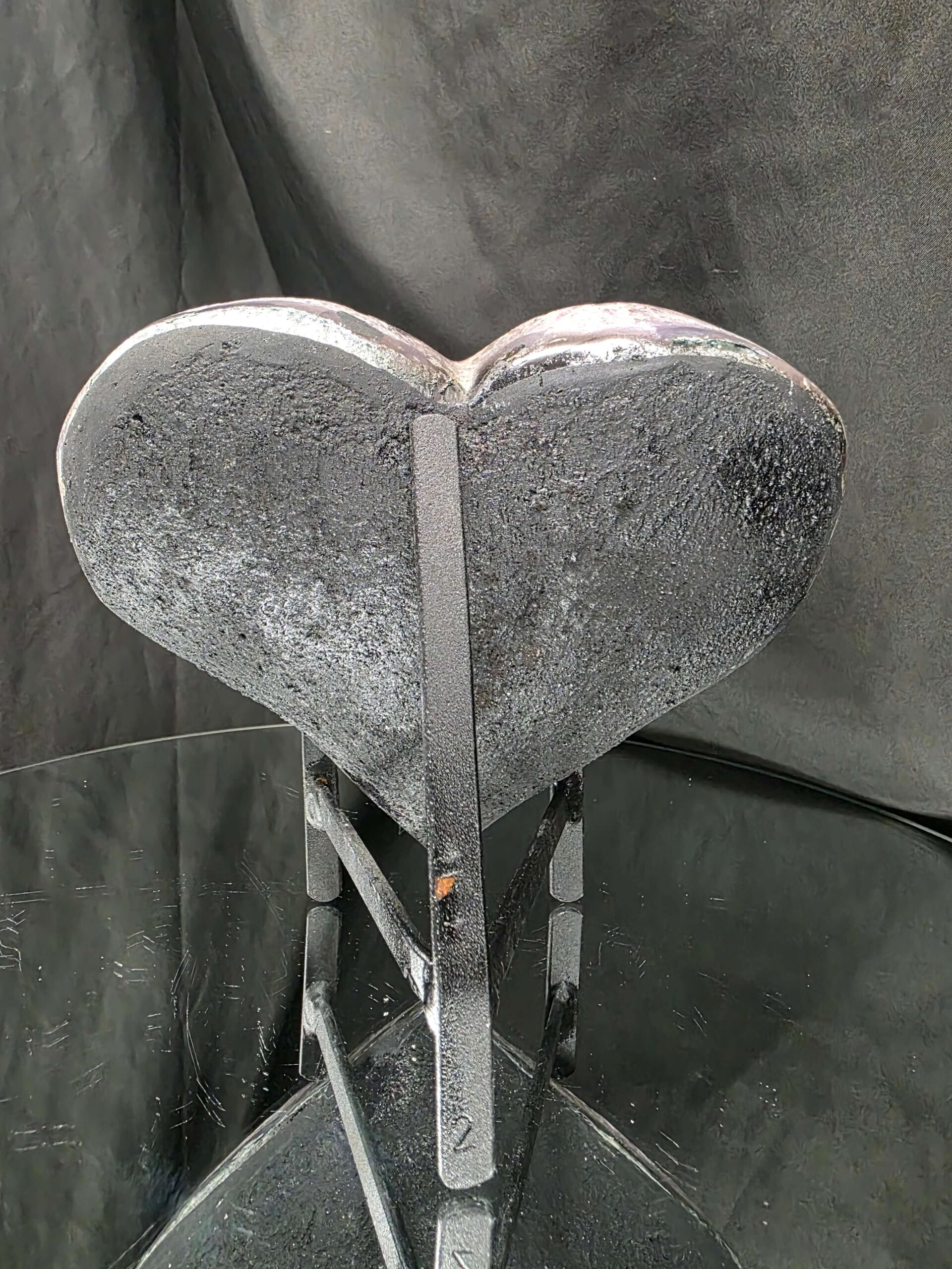 Huge Amethyst Heart on Stand 8 Purple Quartz Geode Crystal Gift 1.834g - H15xW17xD10cm - Image 7