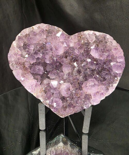 Huge Amethyst Heart on Stand 8 Purple Quartz Geode Crystal Gift 1.834g - H15xW17xD10cm - Image 3