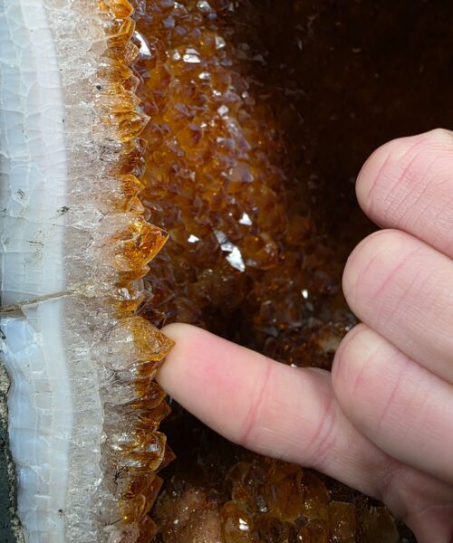 Citrine Geode 572 Crystal Cluster Druzy Premium Grade 12.21g H30xW22xD15cm - Image 3