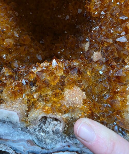 Citrine Geode 572 Crystal Cluster Druzy Premium Grade 12.21g H30xW22xD15cm - Image 2