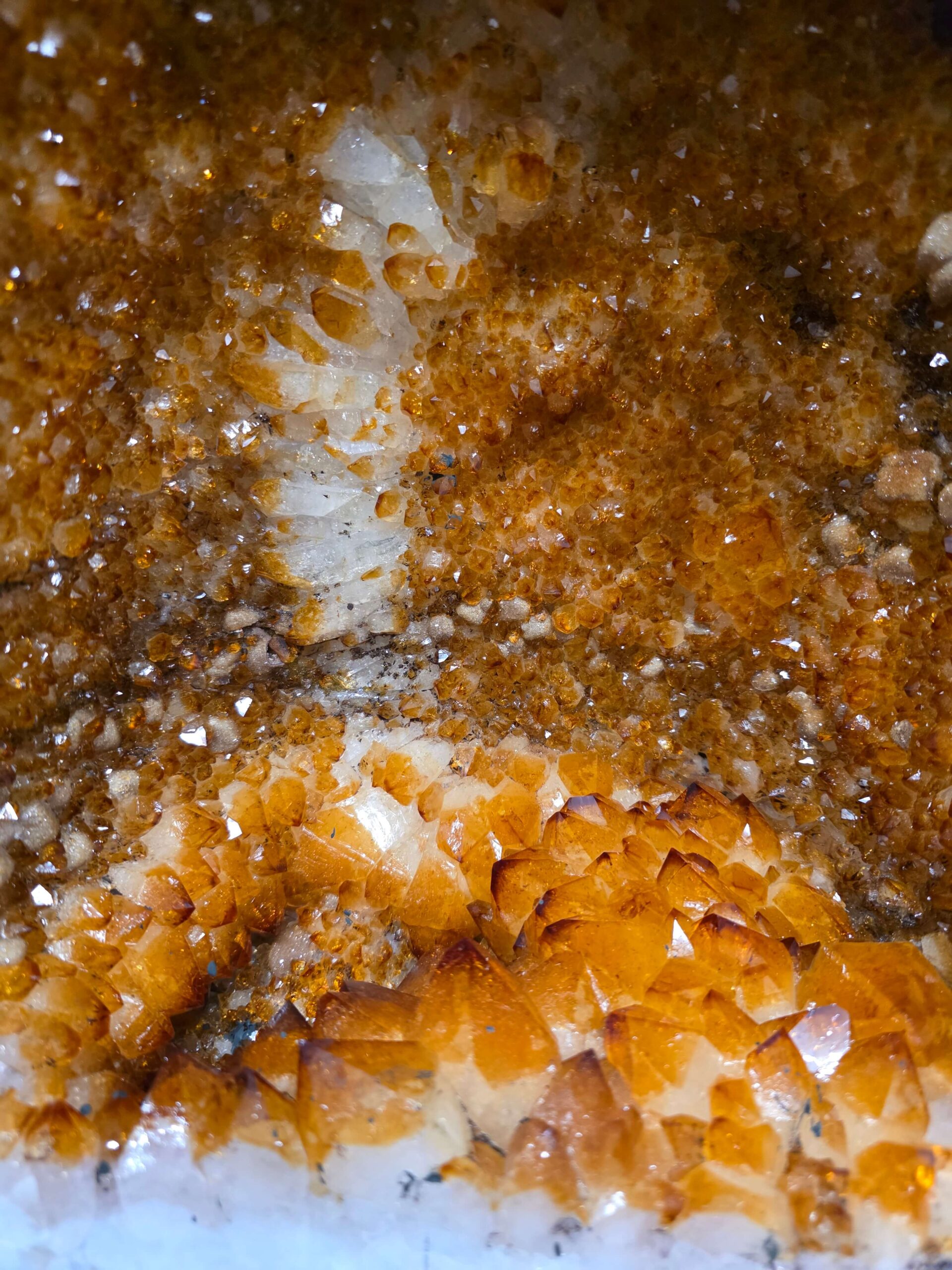 Citrine Geode 587 Crystal Cluster Druzy Premium Grade 17.81kg H41xW26xD16cm - Image 5