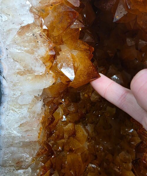 Tall Citrine Geode 596 Crystal Cluster Druzy Premium Grade 32.9kg H64xW24xD17cm - Image 3